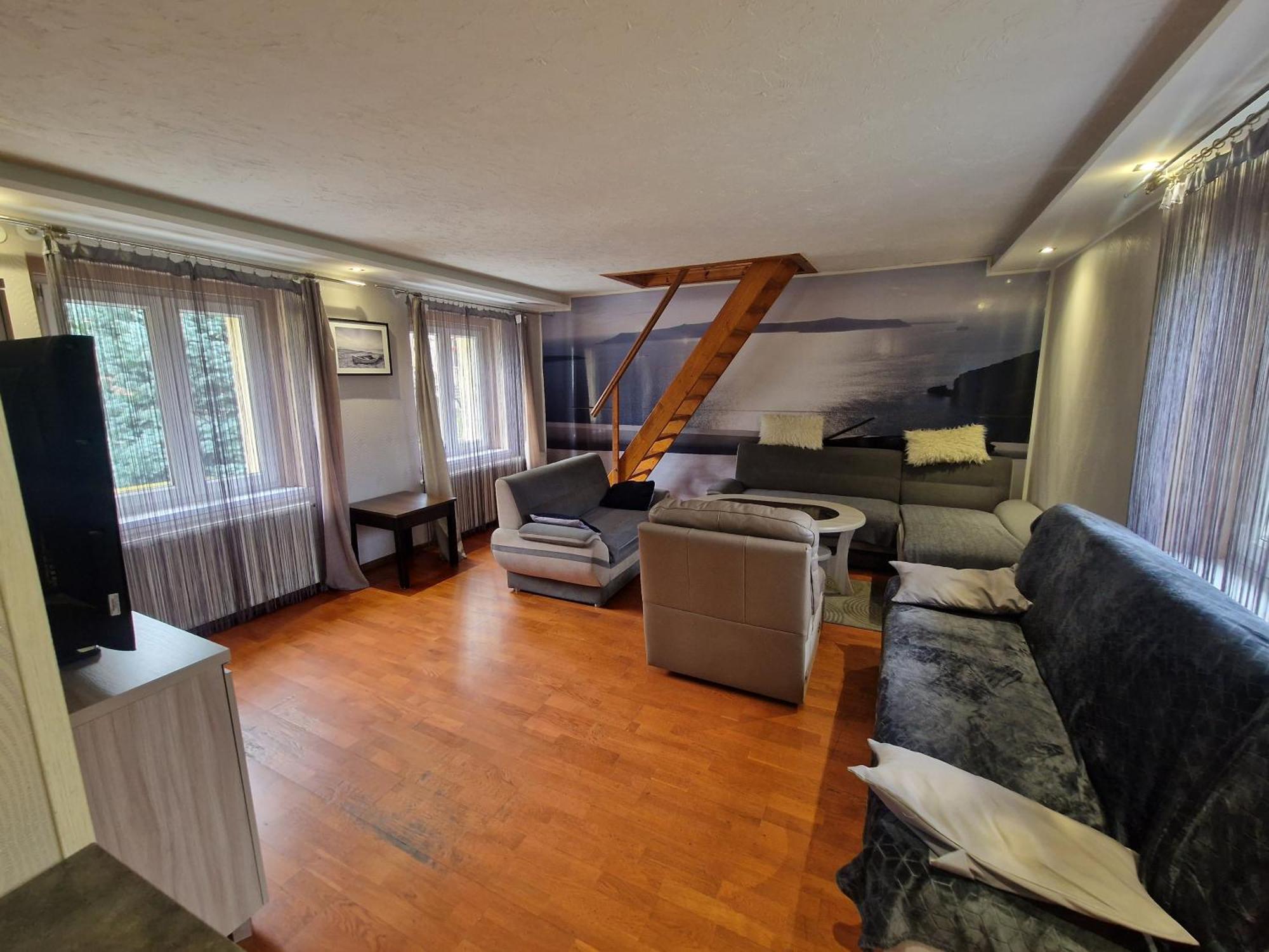 Goscinne Andrzejowka Andrzej Sikon Apartment